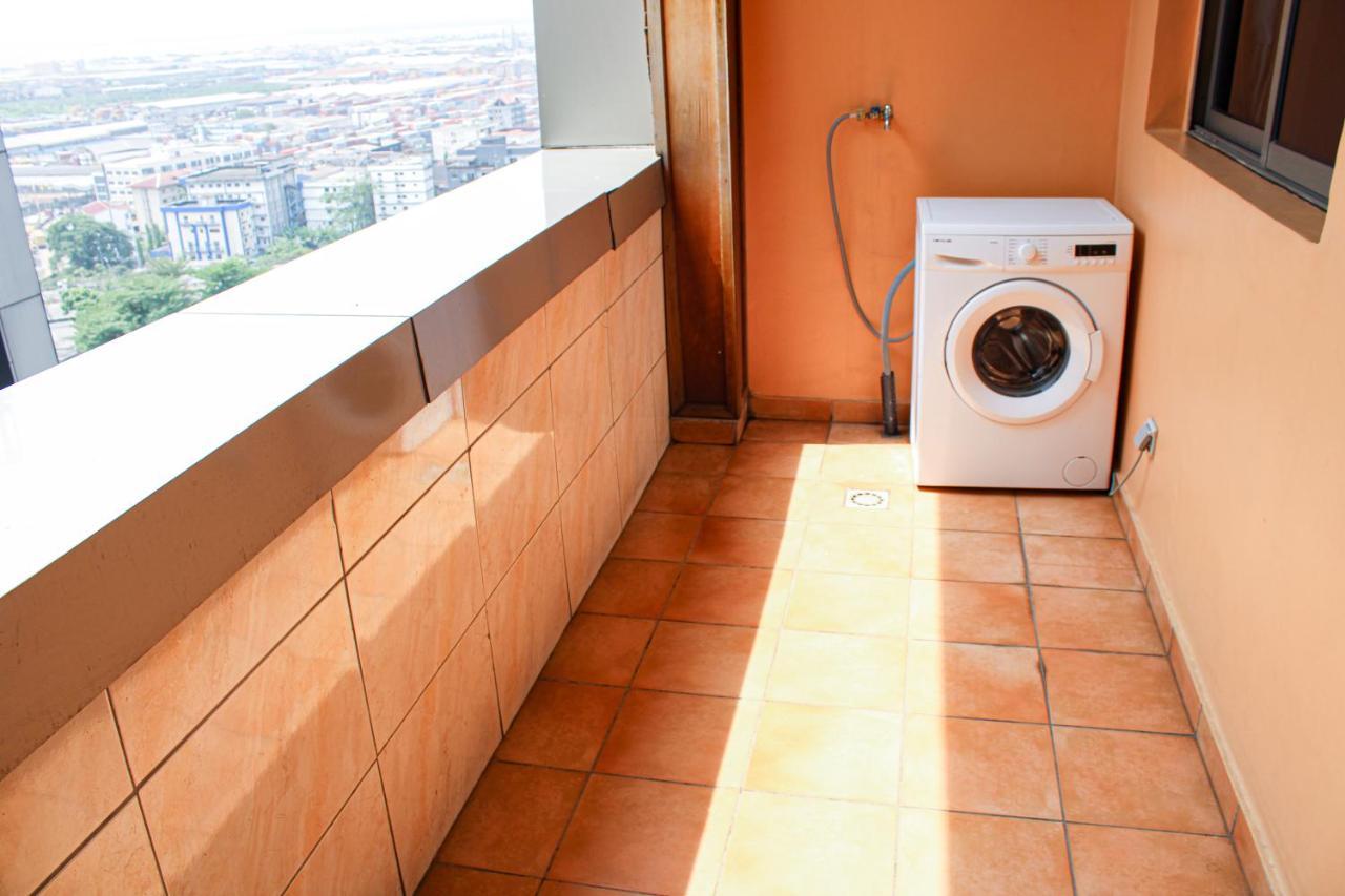 Residence Le Carat Bonapriso Douala Luaran gambar