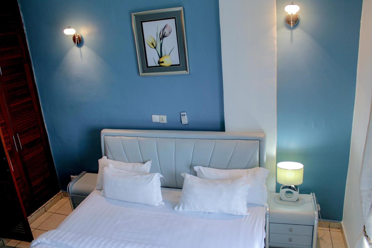 Residence Le Carat Bonapriso Douala Luaran gambar