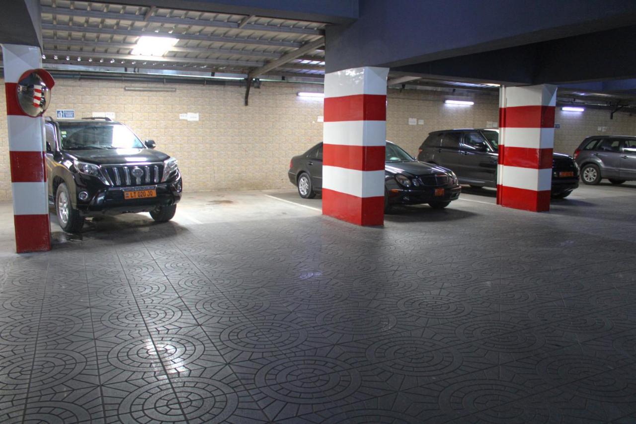 Residence Le Carat Bonapriso Douala Luaran gambar
