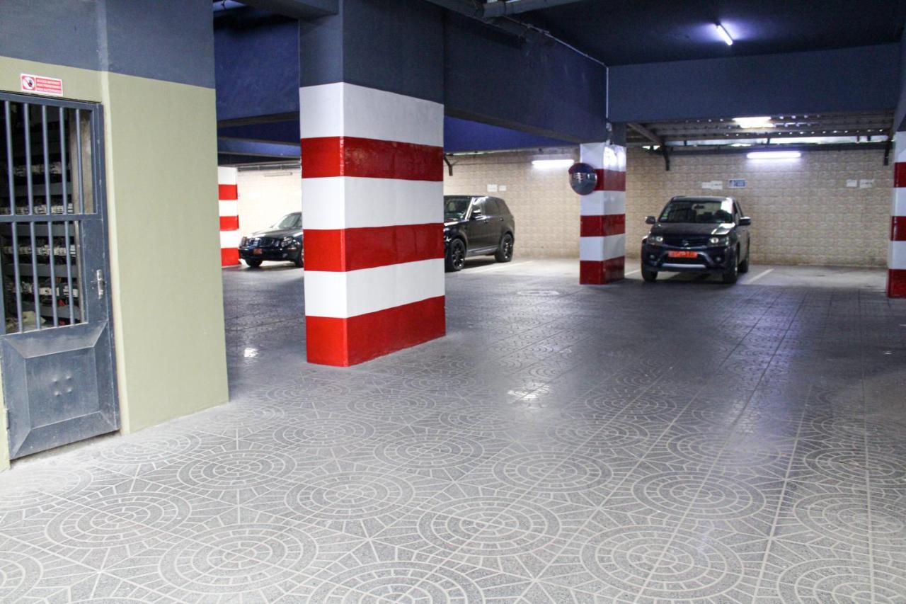Residence Le Carat Bonapriso Douala Luaran gambar